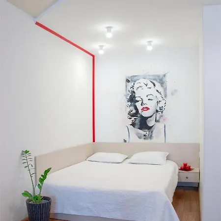 Apartment Monro